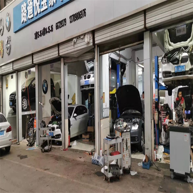 奔馳汽車專修油改氣節省您的路費開支